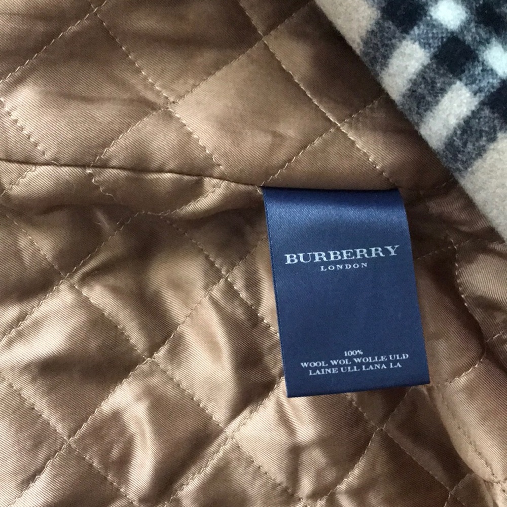 Burberry Plaid Trench/Overcoat 100% authentic - Picture 3 of 6